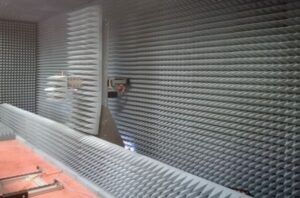 Robot cartesiano per sistema near field